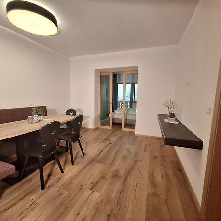 Alpenspitz Appartements - Garni - B&B Racines Exteriér fotografie