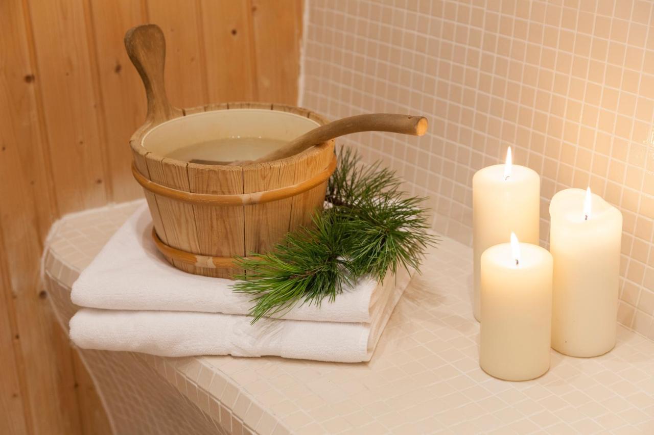 Alpenspitz Appartements - Garni - B&B Racines Exteriér fotografie