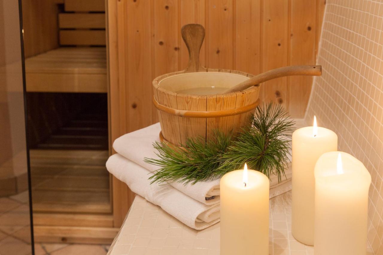 Alpenspitz Appartements - Garni - B&B Racines Exteriér fotografie