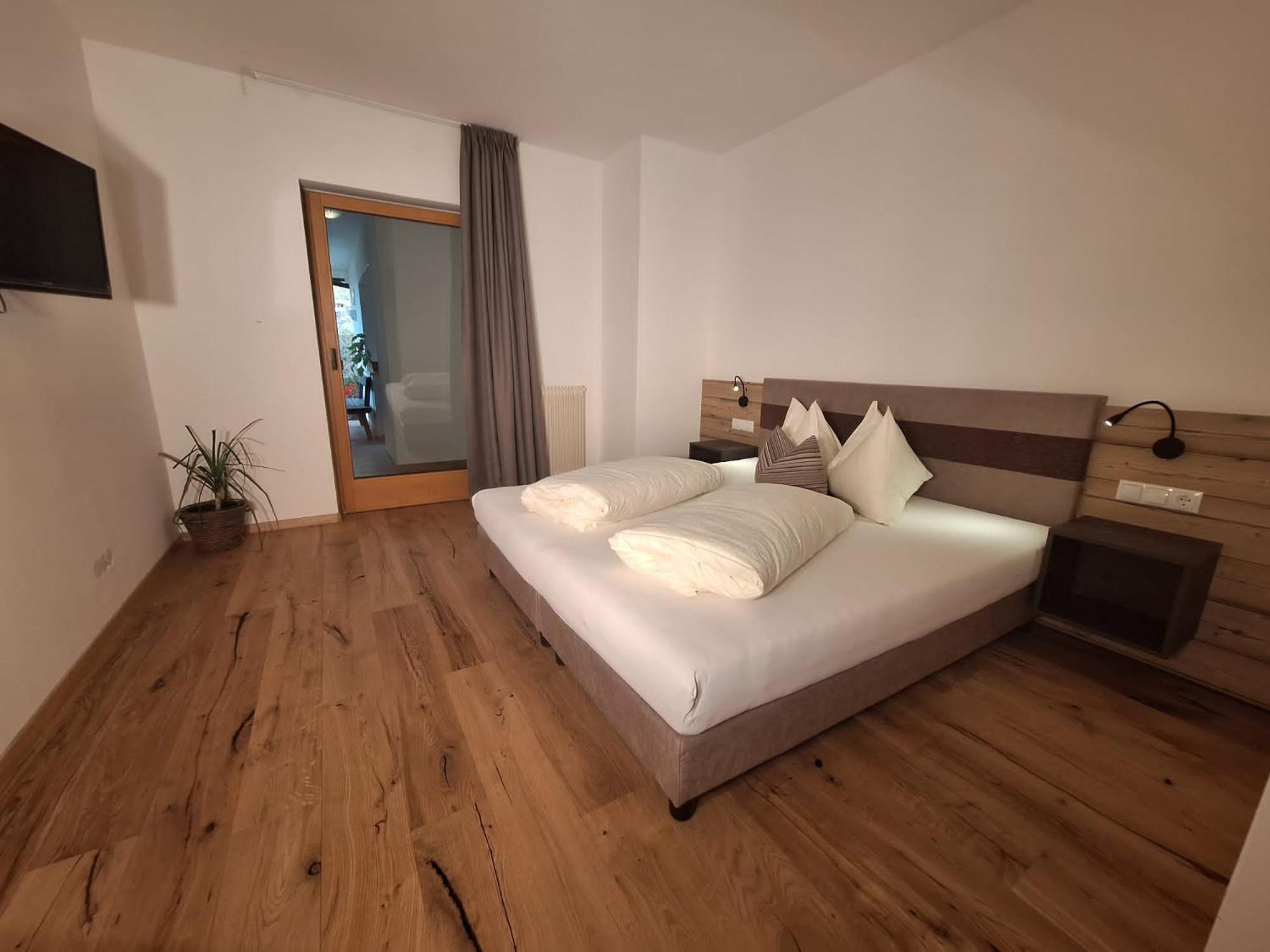 Alpenspitz Appartements - Garni - B&B Racines Exteriér fotografie