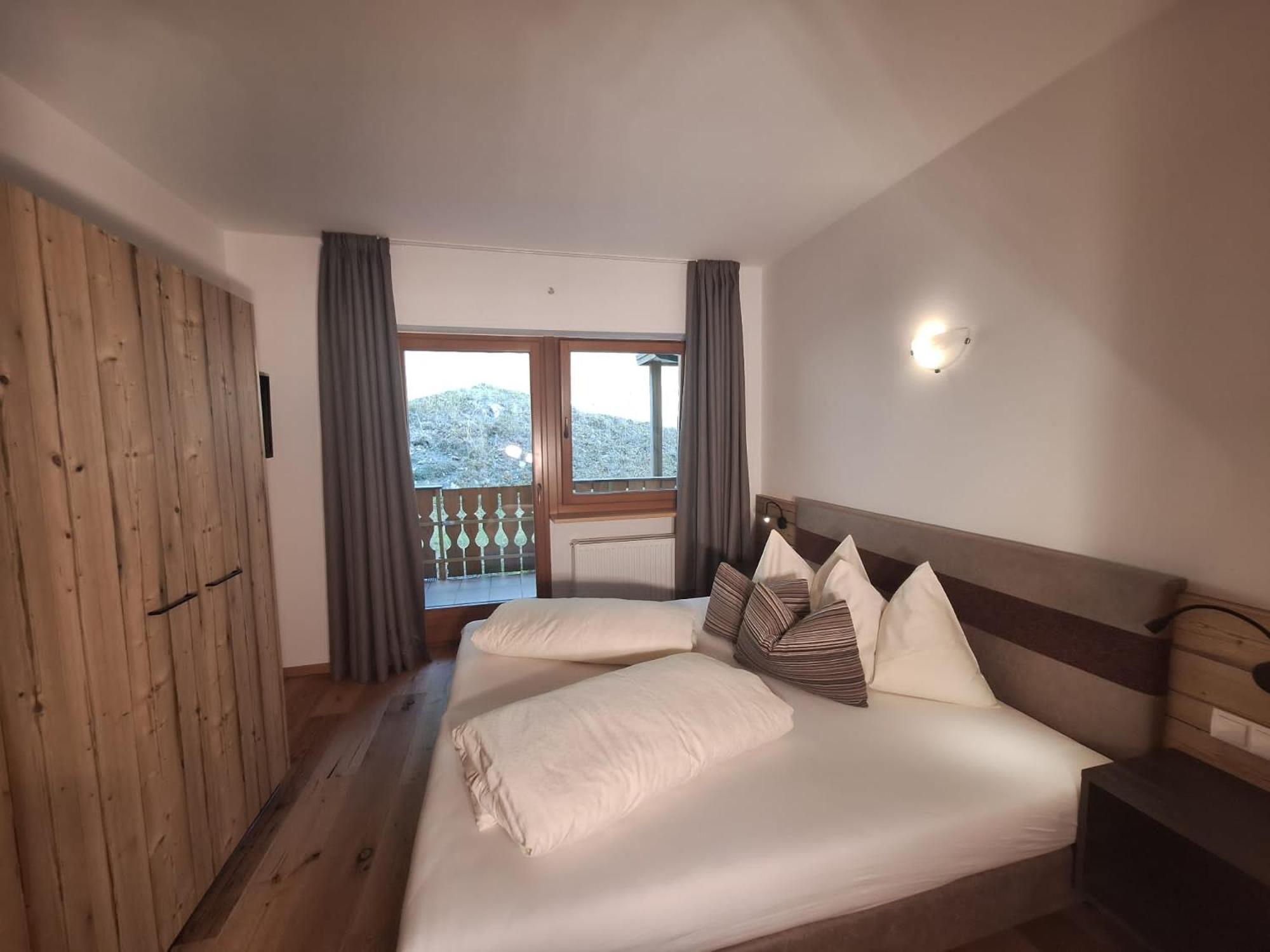 Alpenspitz Appartements - Garni - B&B Racines Exteriér fotografie